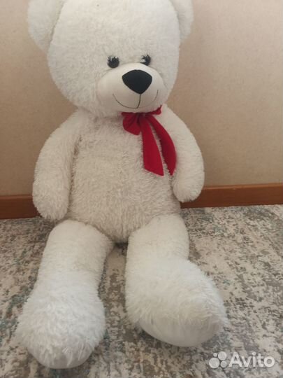 Плюшевый медведь