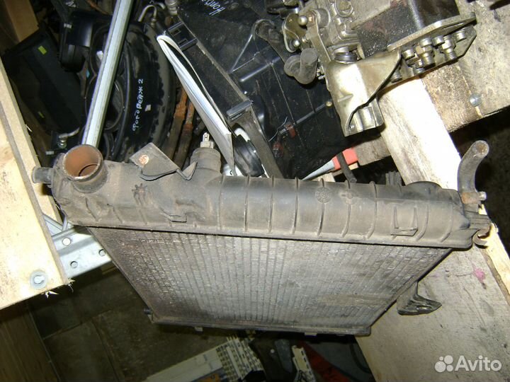 Радиатор основной saab 9000 сааб 9000