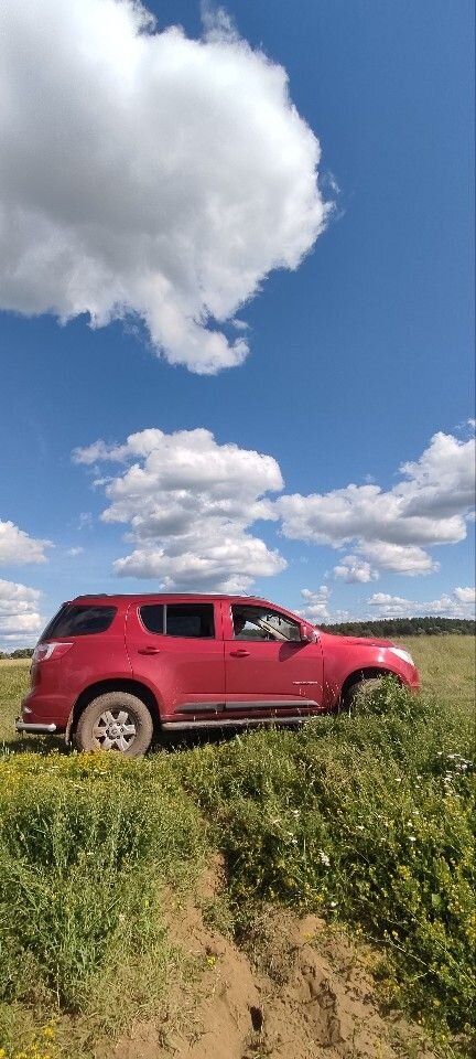 Chevrolet TrailBlazer: фото владельца