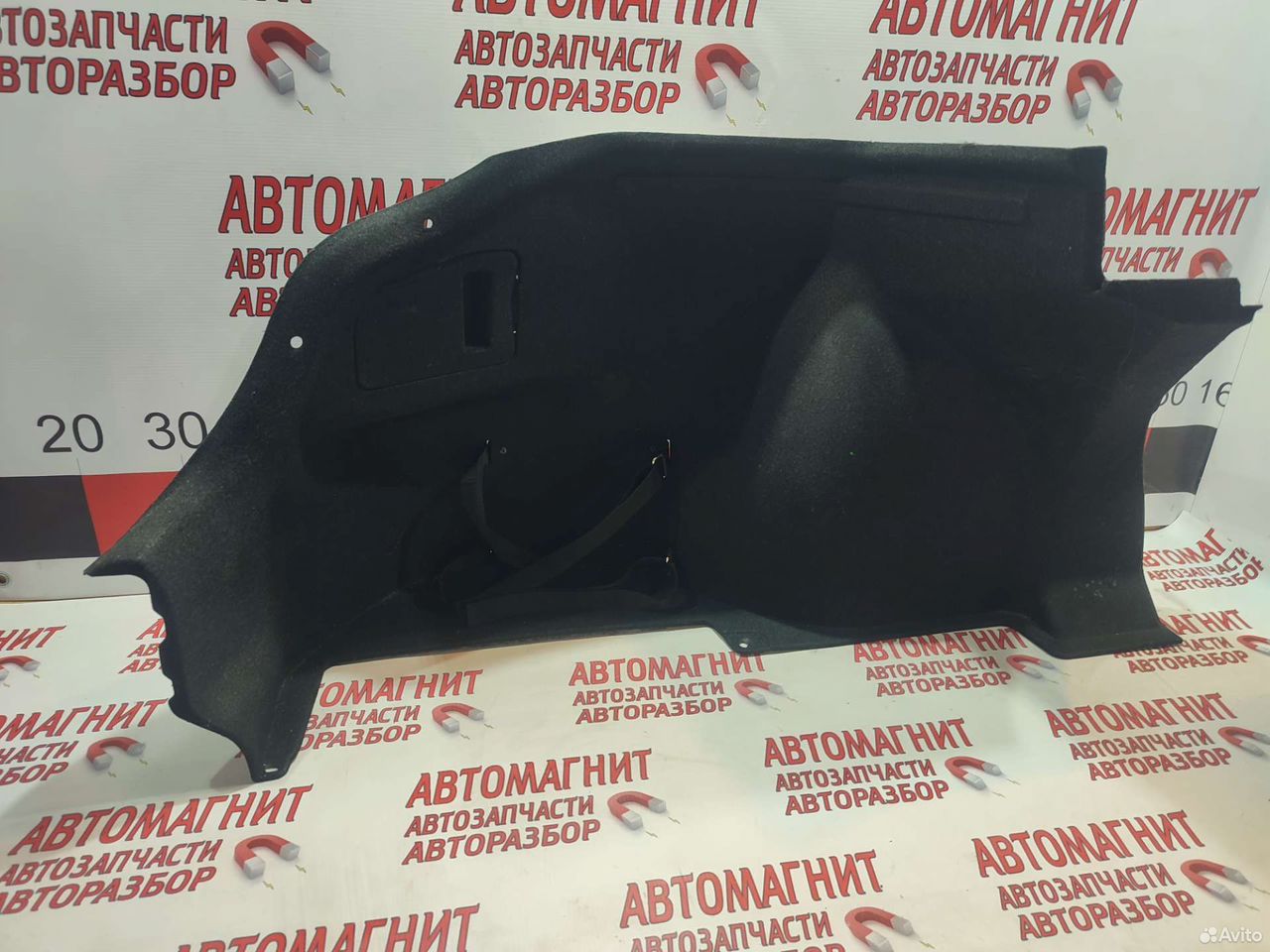 Обшивка багажника левая Хендай Элантра 7 CN