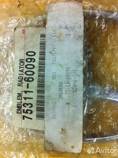 Эмблема радиаторной решётки