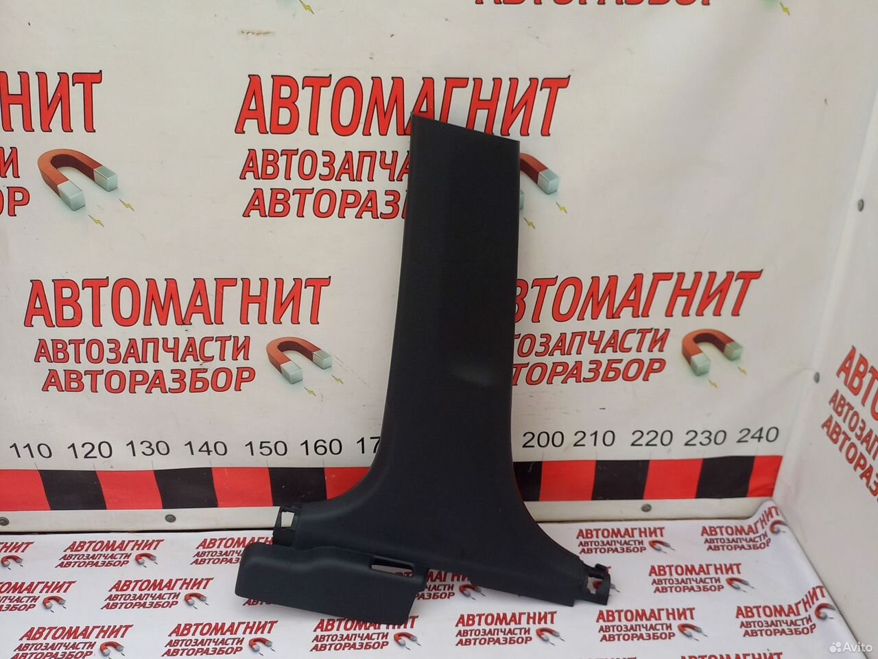 Обшивка центральной стойки левая Киа Соул 3 19-н.в