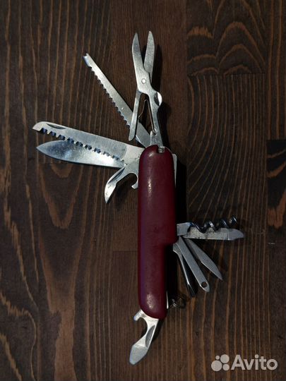 Нож складной многофункциональный
