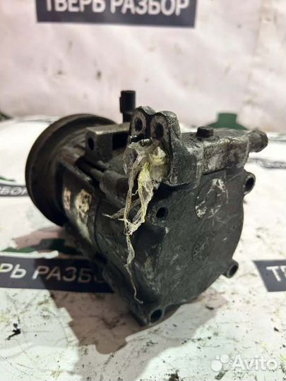 Компрессор кондиционера Hyundai Sanata 3 2.0