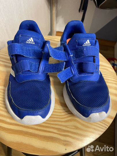 Кроссовки adidas