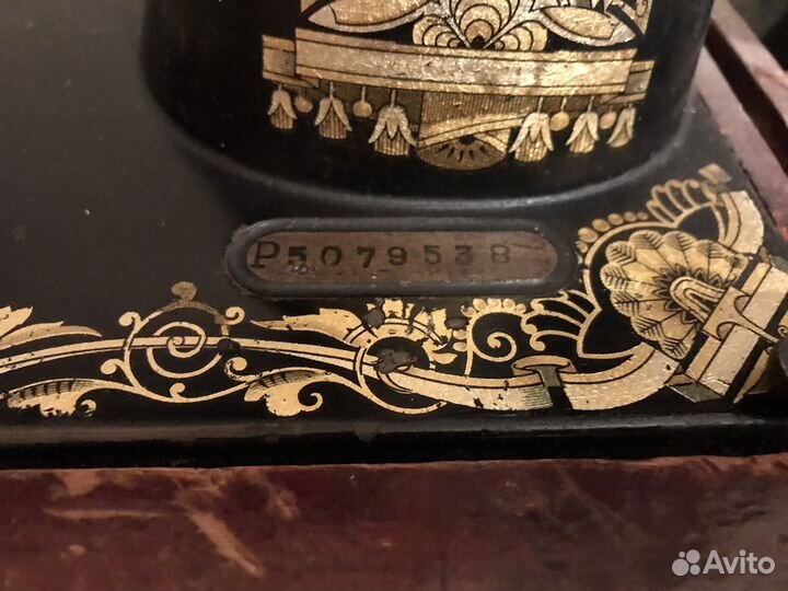 Швейная машинка Zinger ручная