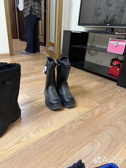 Сапоги зимние, осенние 42 размер новые все