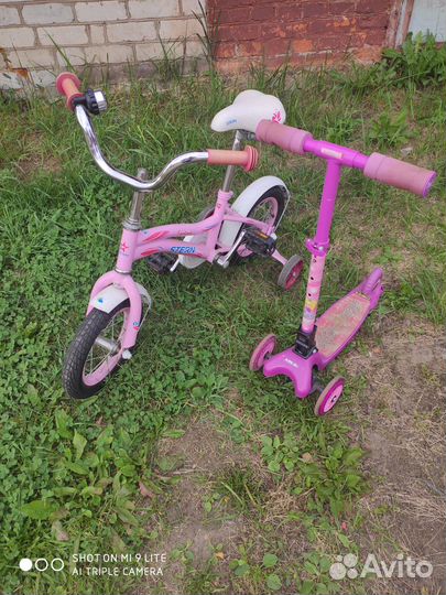Велосипед для девочки+самокат в подарок