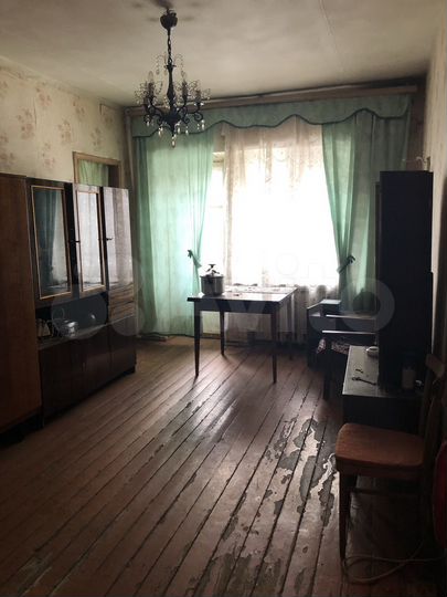 2-к. квартира, 42 м², 3/5 эт.