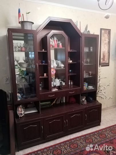 Стенка в гостиную