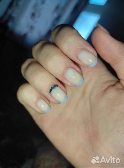 Модель на маникюр