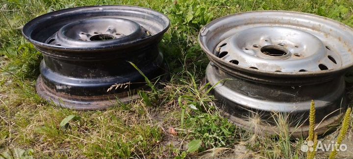 Автомобильные диски r15