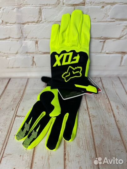 Мотоперчатки