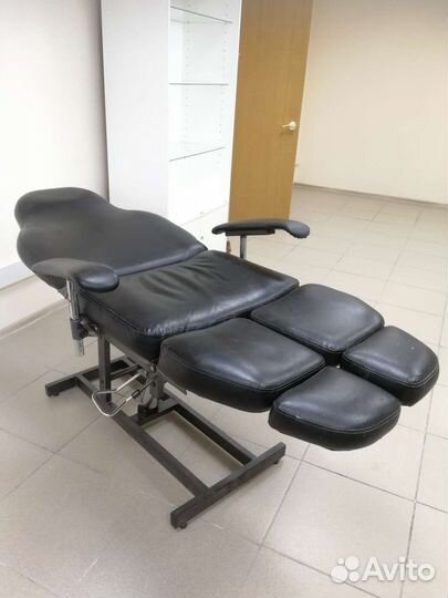 Педикюрное кресло на гидравлике