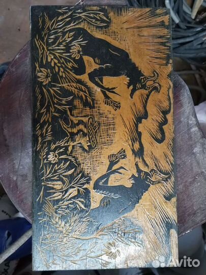 Картина-гравюра по дереву