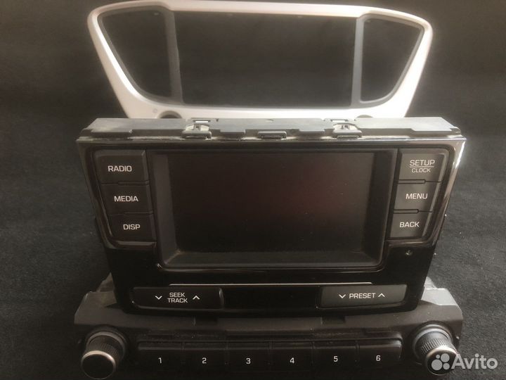 Штатная магнитола на hyundai solaris 2