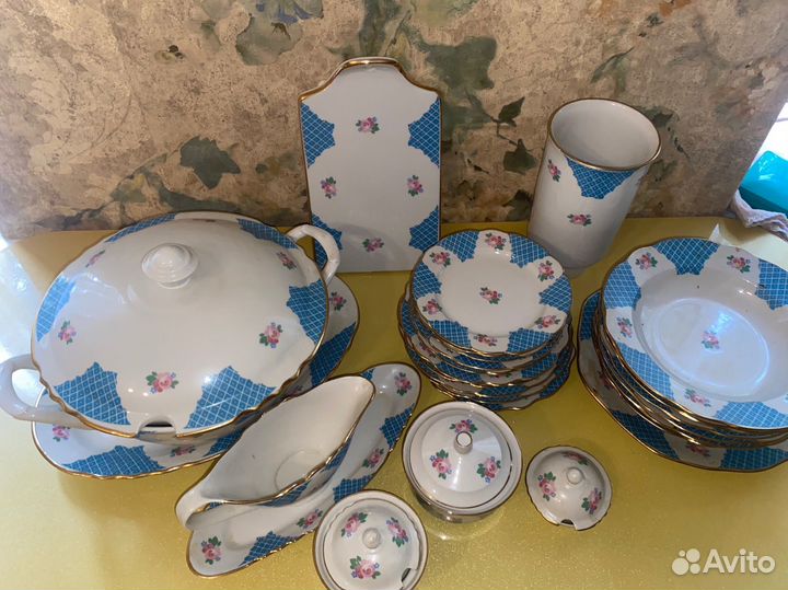 Столовый набор посуды Дулево