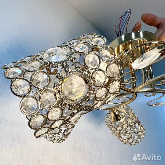 Люстра потолочная