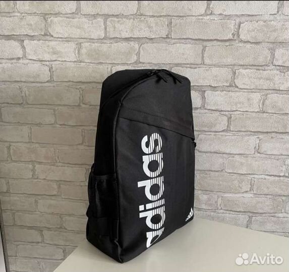 Рюкзак Adidas новый