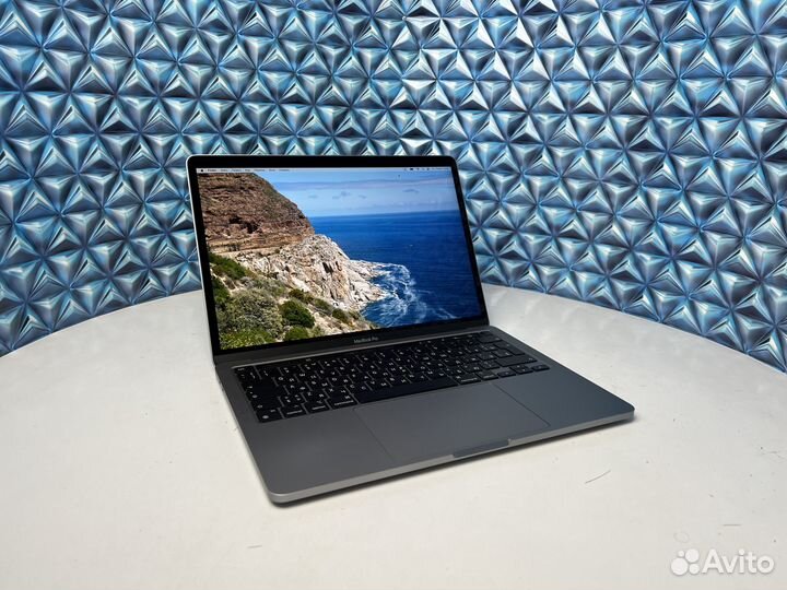 MacBook Pro 13 2020 M1/16/1Tb Space Gray (Ростест)