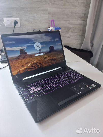 Игровой ноутбук Asus