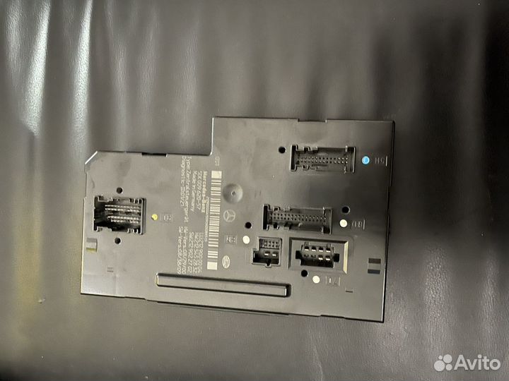 Механизм электро открывания багажника на Мерседес