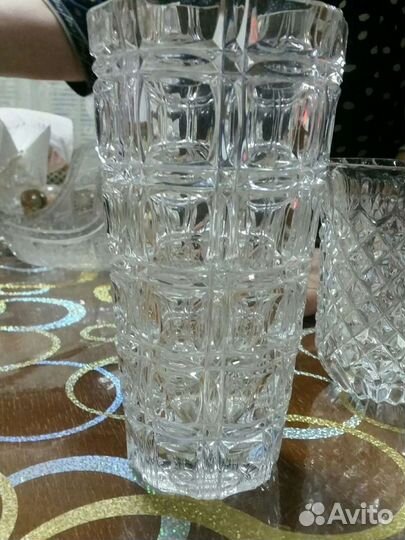 Хрустальная ваза