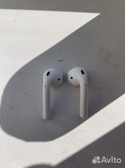 Наушники airpods 1 без кейса