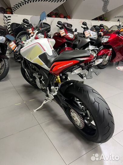 MV Agusta Brutale 800