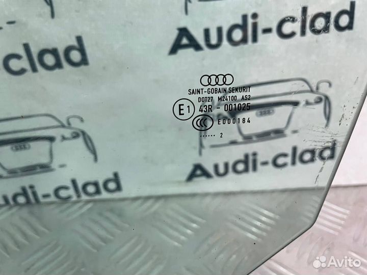 Стекло двери передней левой Audi A3 8P4