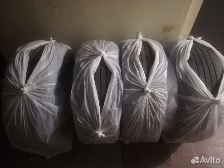 Bridgestone Dueler H/T 265/50 R20 107V