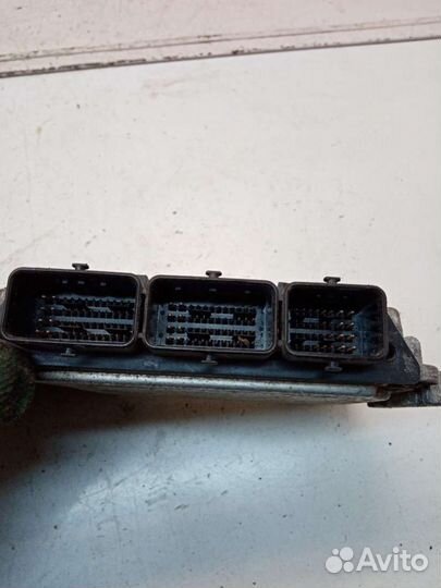 Блок управления двигателем Renault Master 2