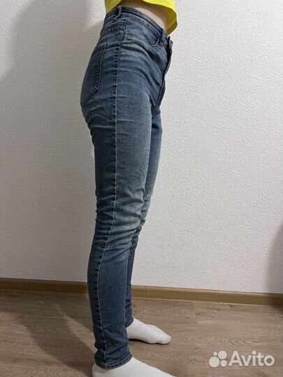 Джинсы скини