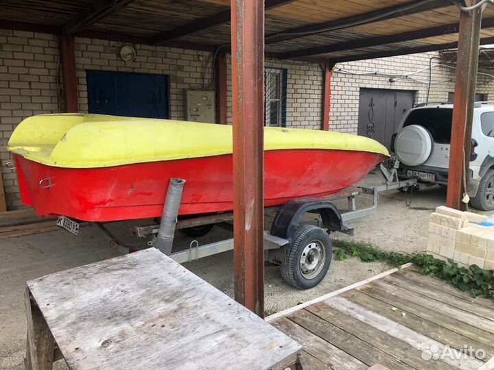 Лодка- катер