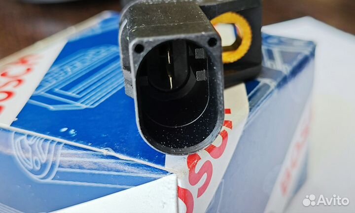 Датчик коленвала Mercedes-Benz. Новый