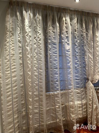 Комплект штор с карнизом