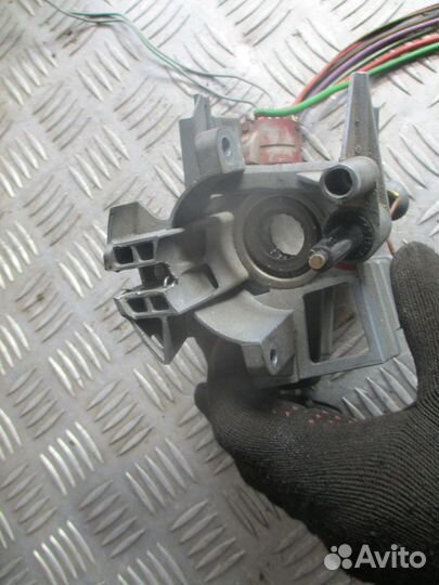 Замок зажигания BMW 5 E34