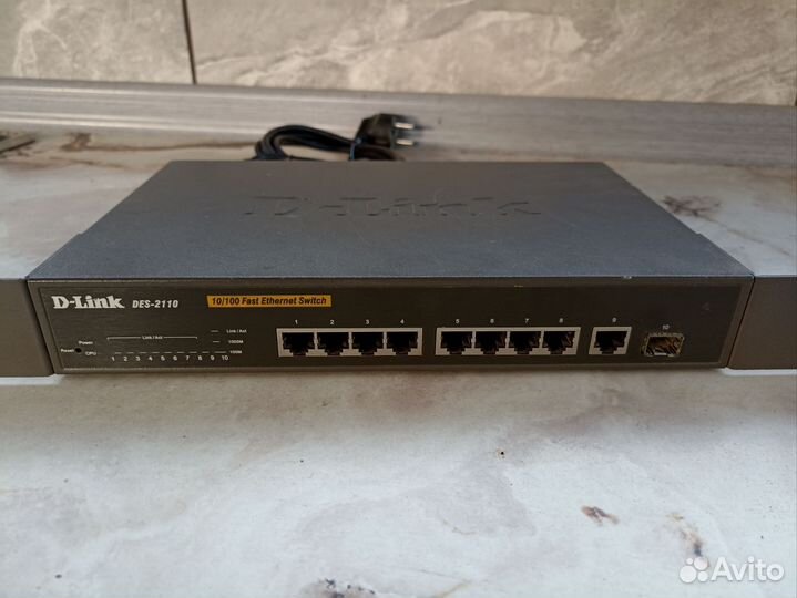 Сетевой коммутатор D-link 8 портов