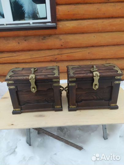 Сундук деревянный под старину
