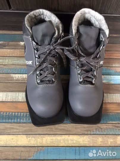 Лыжные ботинки Nordik