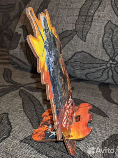 Подставка под телефон Ведьмак