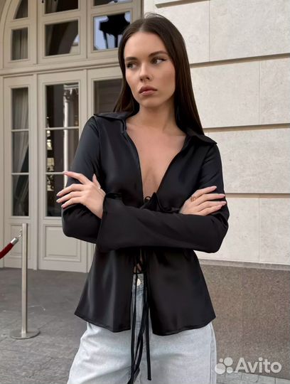 Блузка женская атласная
