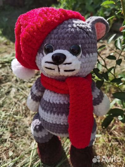 Вязаная игрушка ручной работы Кот Матроскин