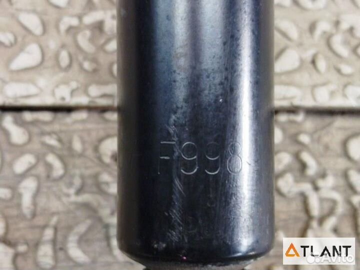 Амортизатор задней двери subaru legacy