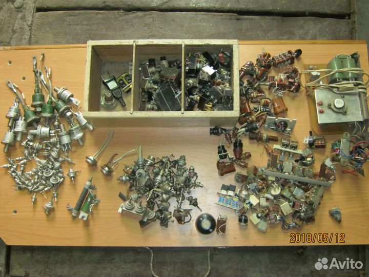 Радио- детали.Транзисторы-Резисторы-Микросхемы