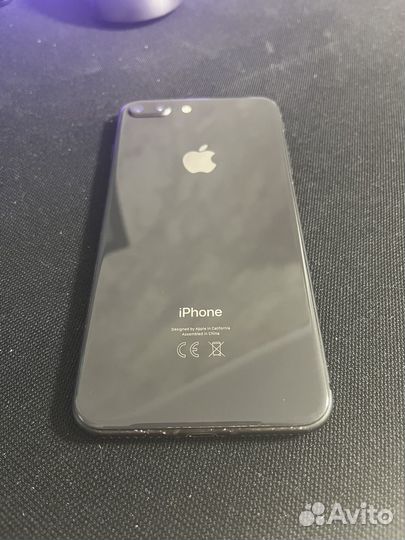 iPhone 8 Plus, 64 ГБ