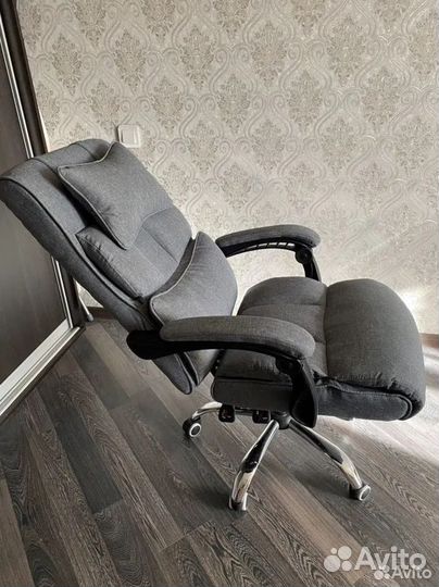 Компьютерное кресло офисное с функцией массажа