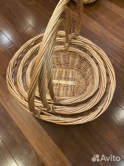 Корзина плетеная