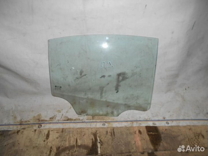 Стекло двери задней правой (седан) Chevrolet Cruze