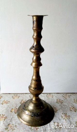 Старинный подсвечник, латунь